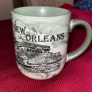 Engraved Green Marbled New Orleans mug, great condition, made in Japan